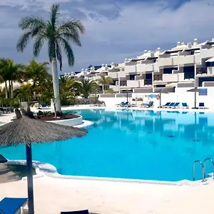 https://adeje-paradise-resort.adeje-hotels.com